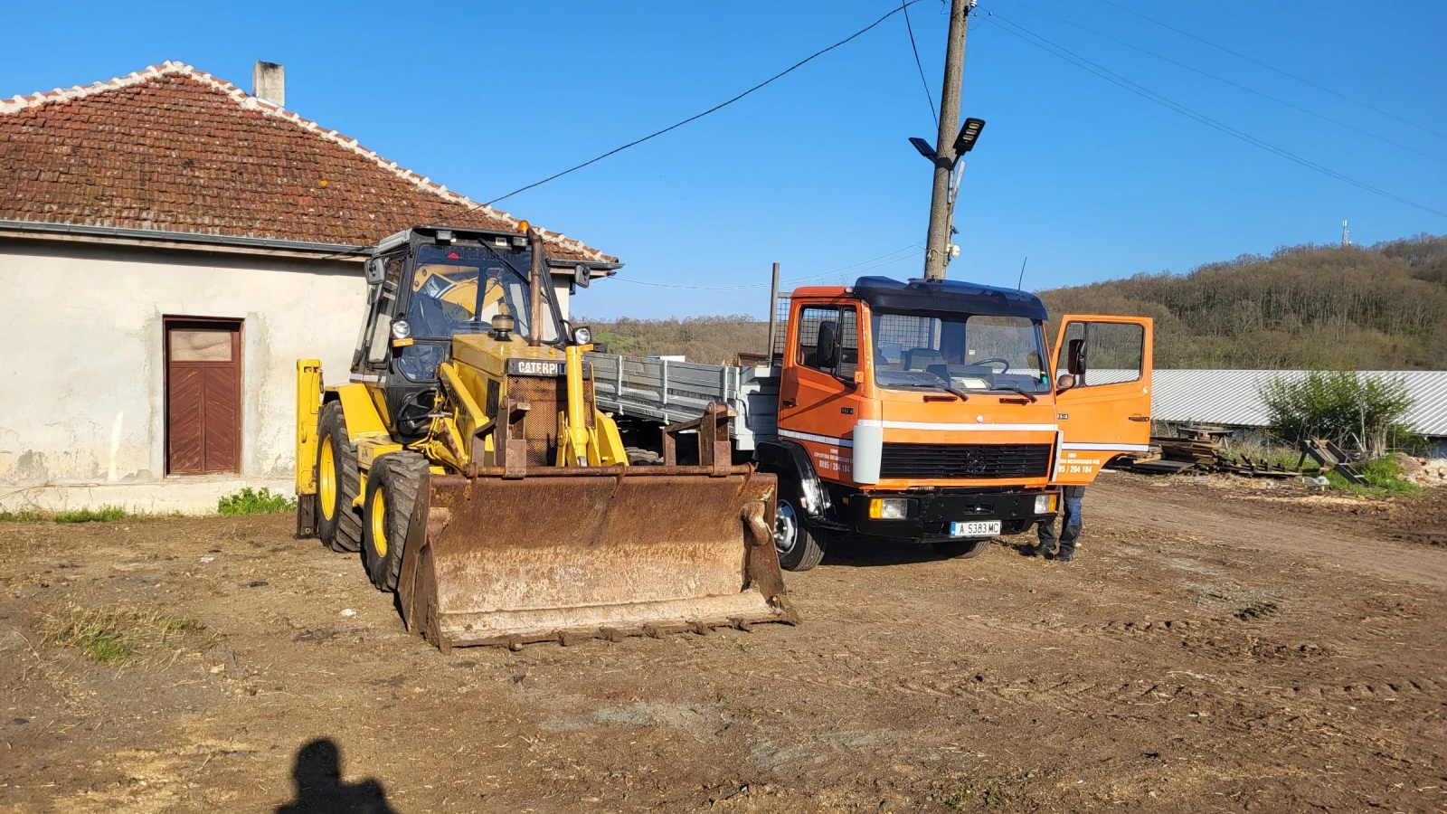 Багер Caterpillar 428b - изображение 3