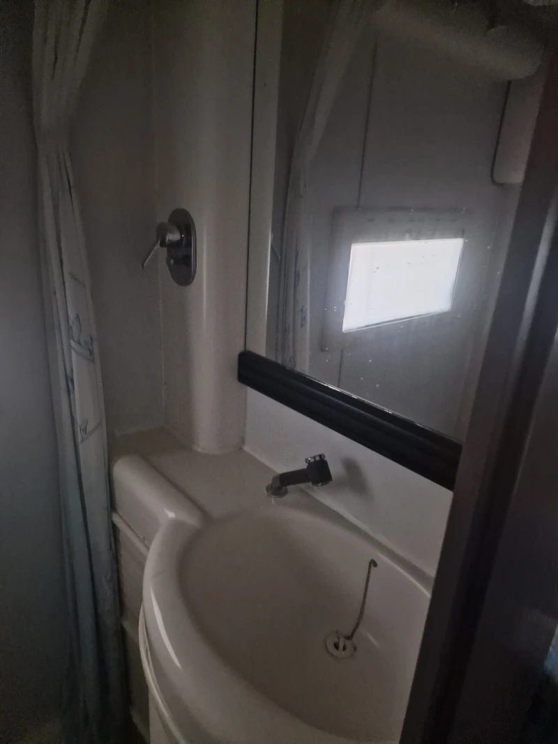 Кемпер Mobilvetta Iveco, снимка 11 - Каравани и кемпери - 52469196