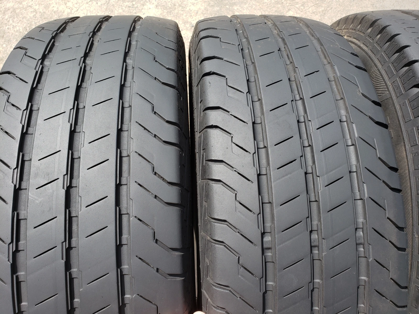 ���� 215/70R15 | Mobile.bg � ����������� 2