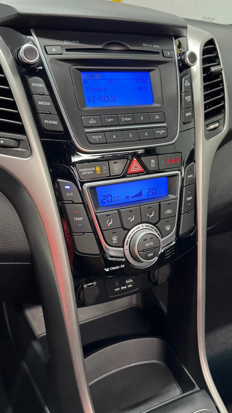 Hyundai I30 1.6 crdi, снимка 9 - Автомобили и джипове - 51908168