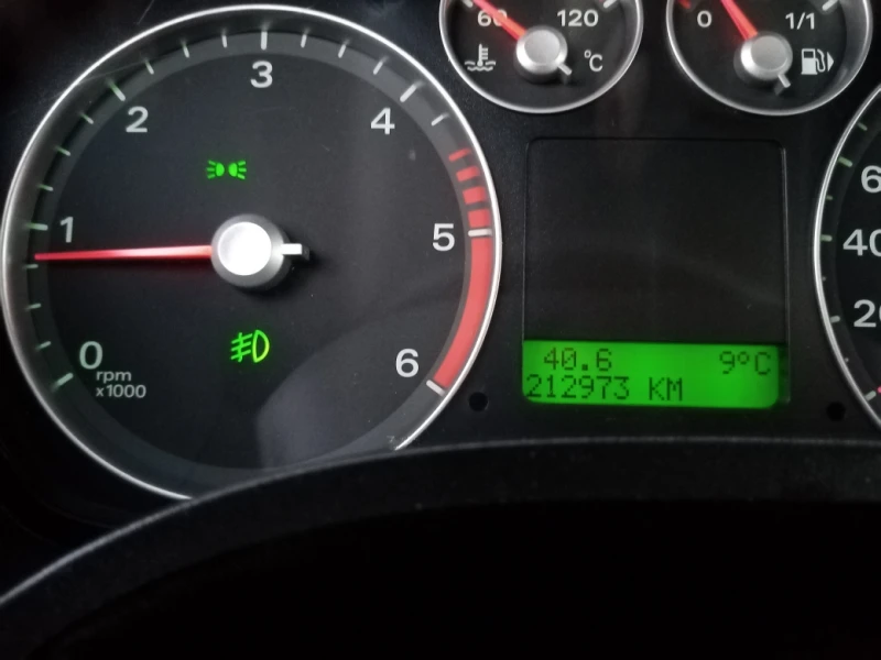 Ford C-max 1.6 tdci KLIMA 90kc., снимка 14 - Автомобили и джипове - 52527877