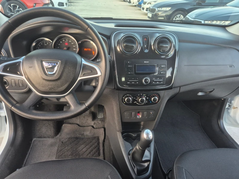 Dacia Logan 16-броя-1.5DCI, снимка 15 - Автомобили и джипове - 52528245