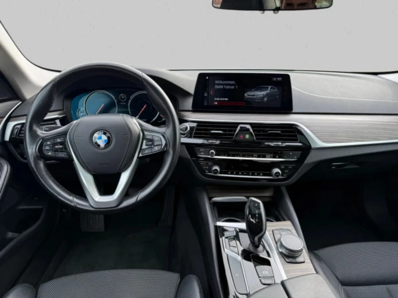 BMW 530 d xDrive A G30, снимка 9 - Автомобили и джипове - 52726251