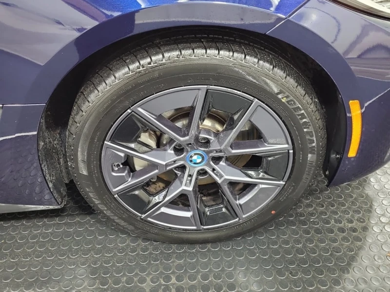 BMW i4 * eDrive35 * CARFAX * БЕЗ ПЪРВОНАЧАЛНА ВНОСКА, снимка 14 - Автомобили и джипове - 52867910