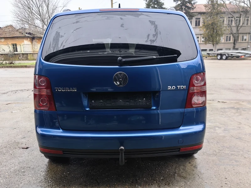 VW Touran 2.0TDI 140KC. XENON/NAVI/PATRONIK, снимка 2 - Автомобили и джипове - 52974836