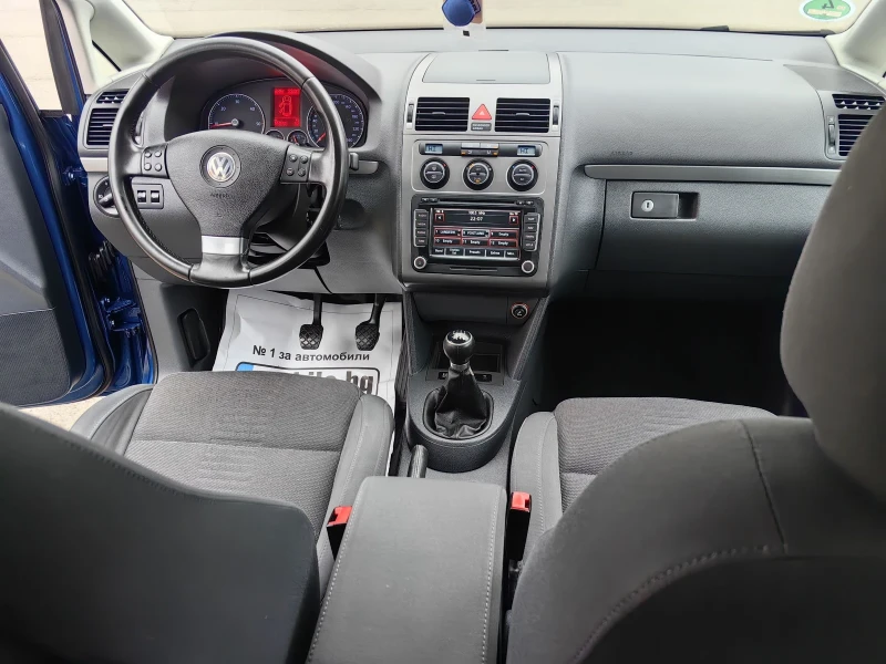 VW Touran 2.0TDI 140KC. XENON/NAVI/PATRONIK, снимка 10 - Автомобили и джипове - 52974836