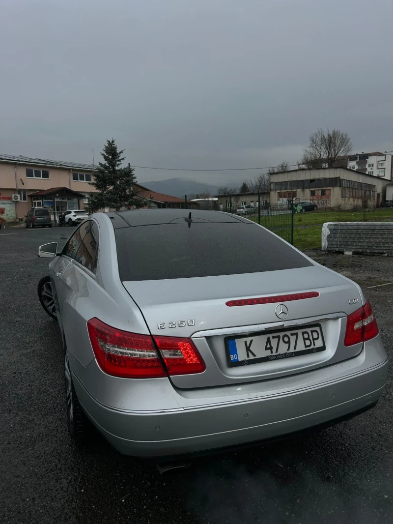 Mercedes-Benz E 250, снимка 2 - Автомобили и джипове - 53055194