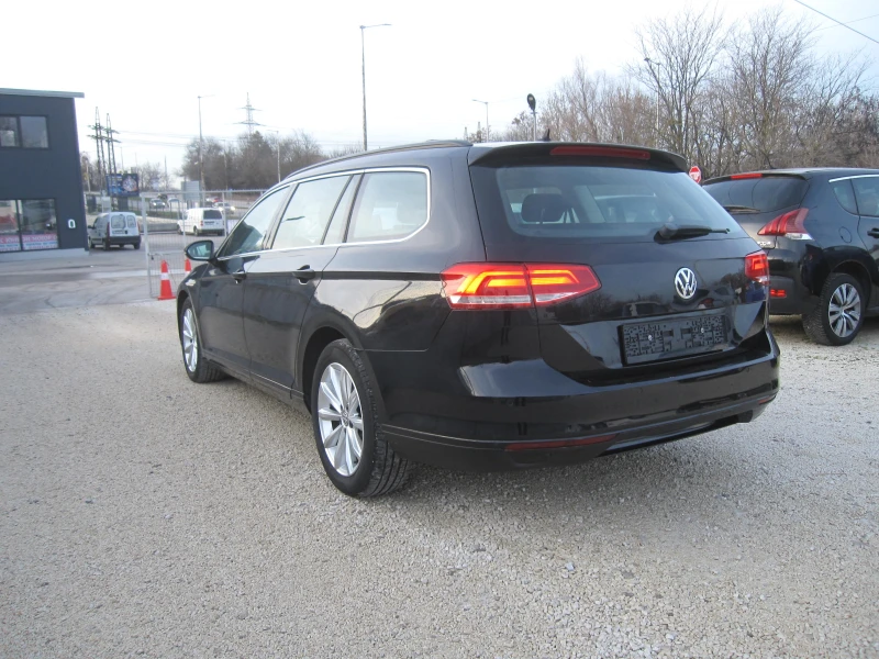 VW Passat Автомат 1, 6-TDI, NAVI , снимка 3 - Автомобили и джипове - 53121437
