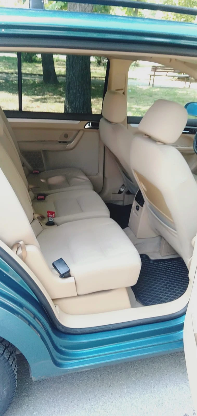 VW Touran, снимка 6 - Автомобили и джипове - 52665039