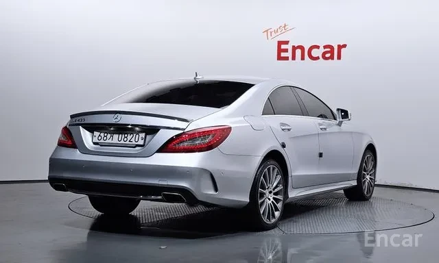 Mercedes-Benz CLS 400, снимка 3 - Автомобили и джипове - 55417327