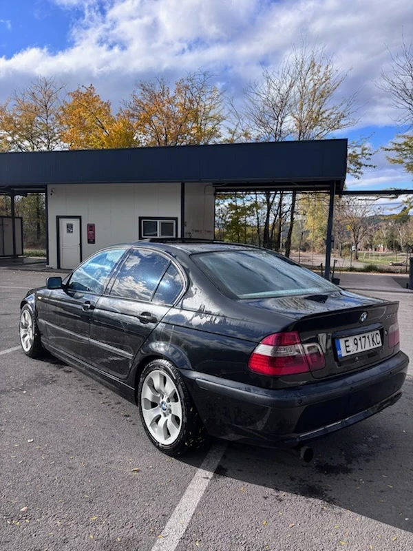 BMW 330, снимка 5 - Автомобили и джипове - 56681337