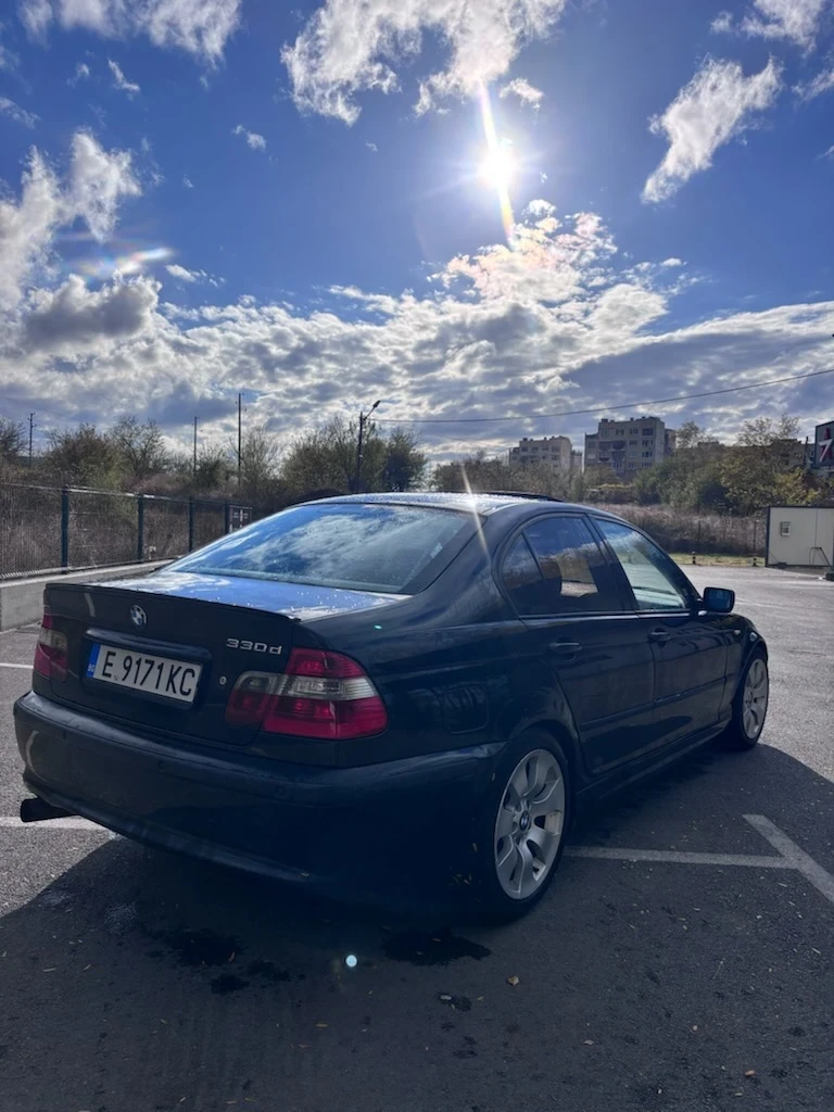 BMW 330, снимка 7 - Автомобили и джипове - 56681337