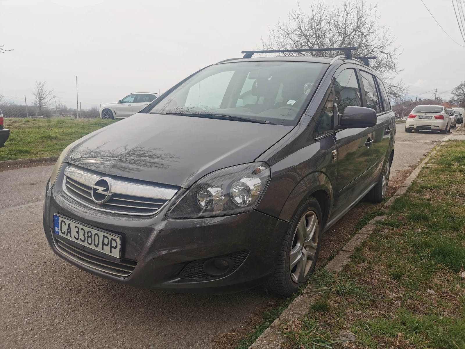 Opel Zafira 1.8, 140к.с. (най-добрия бенз. двиг-л на Zafira B)