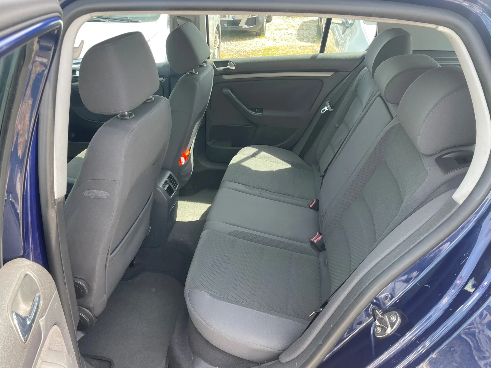 VW Golf 1.9 TDi 105hp - изображение 10