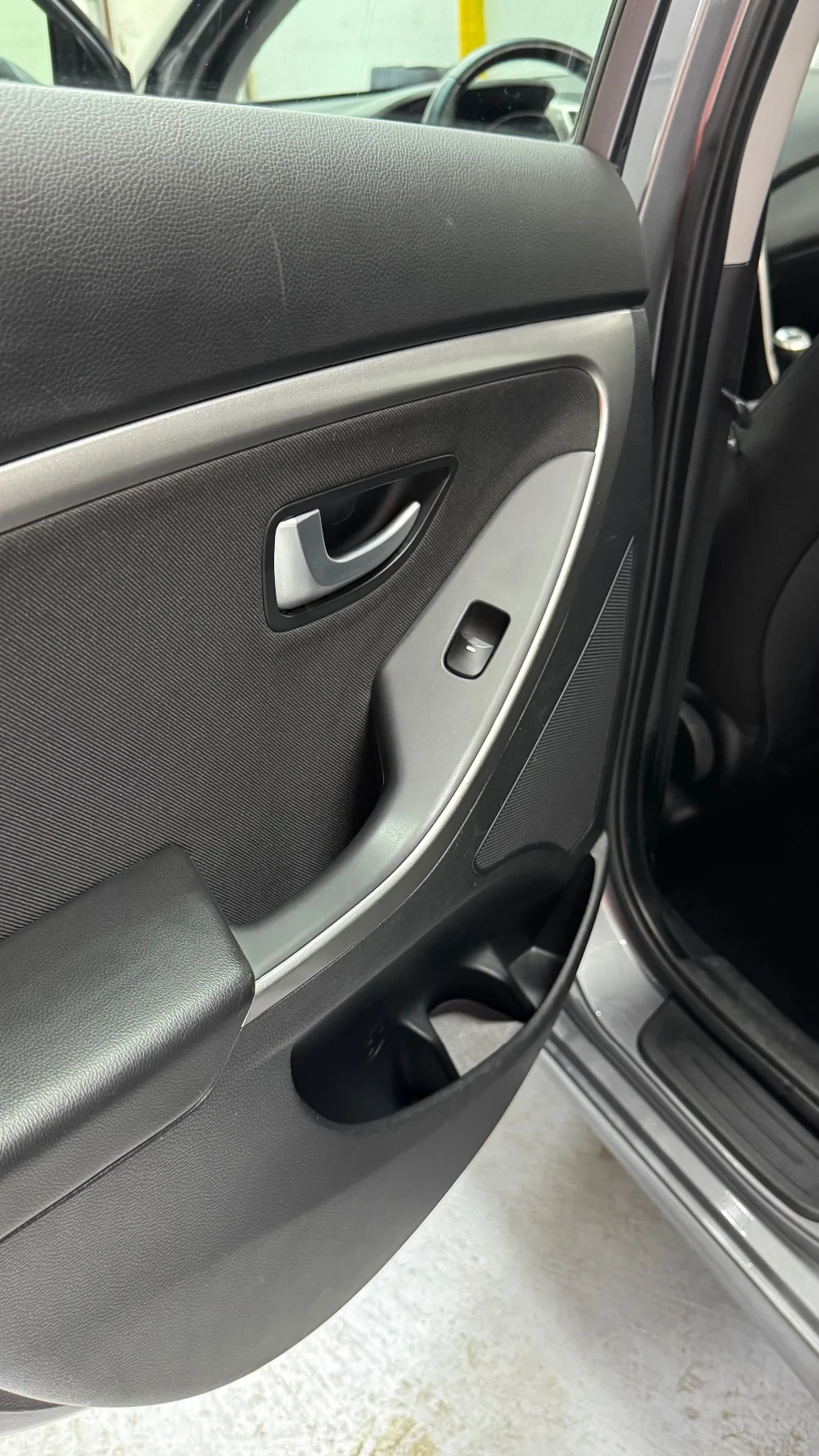 Hyundai I30 1.6 crdi | Mobile.bg   13