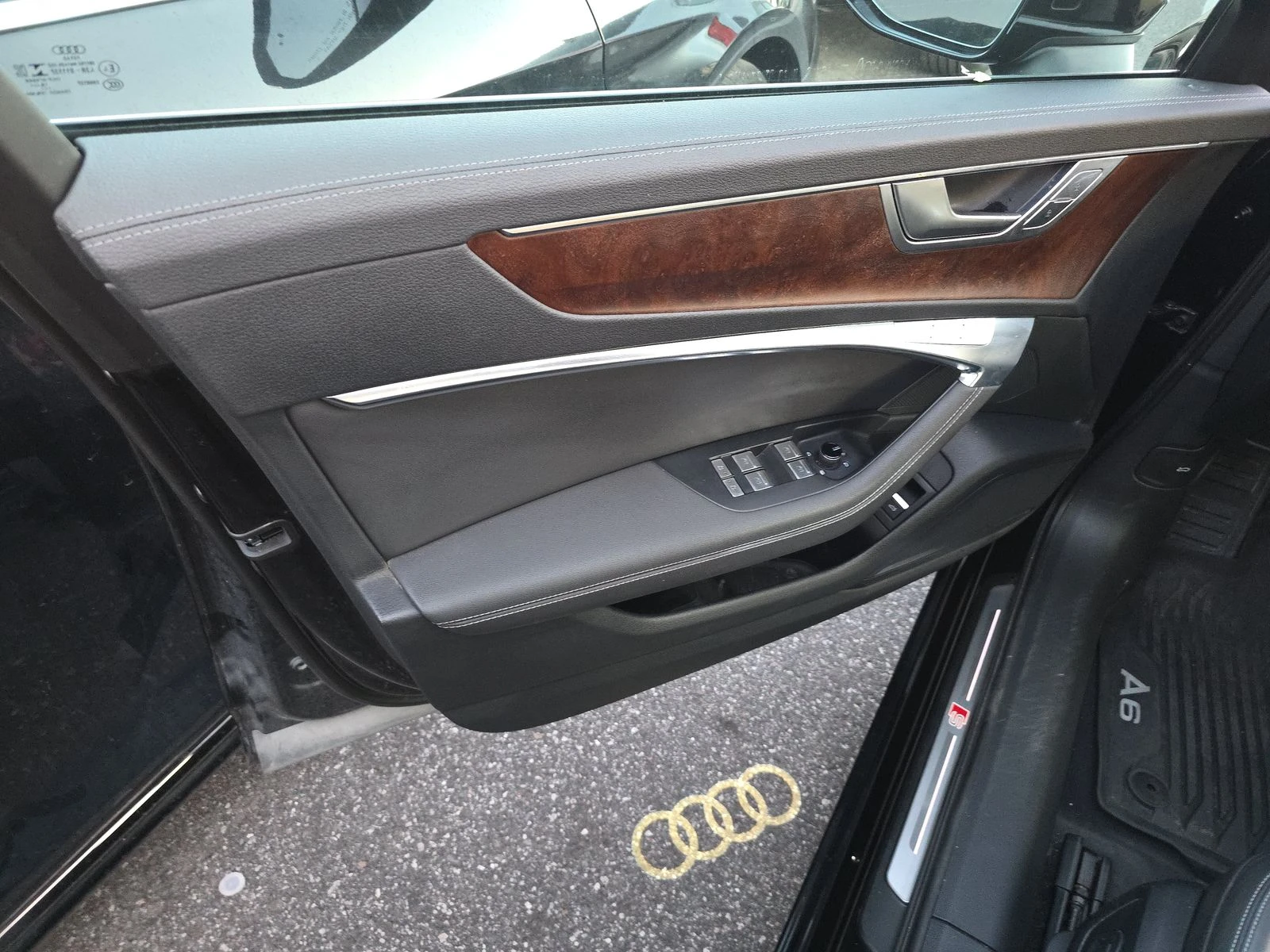Audi A6 Premium Plus* Matrix* Обдух* Bang&Olufsen 3D* Щори - изображение 7