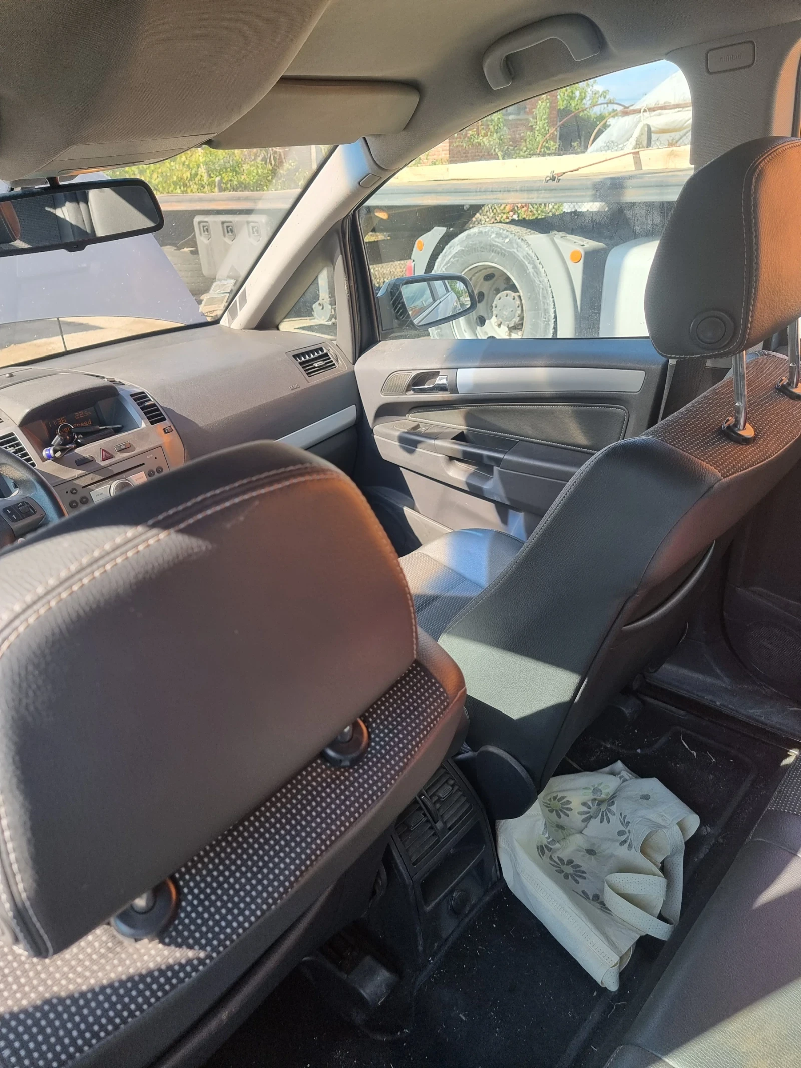 Opel Zafira  - изображение 9