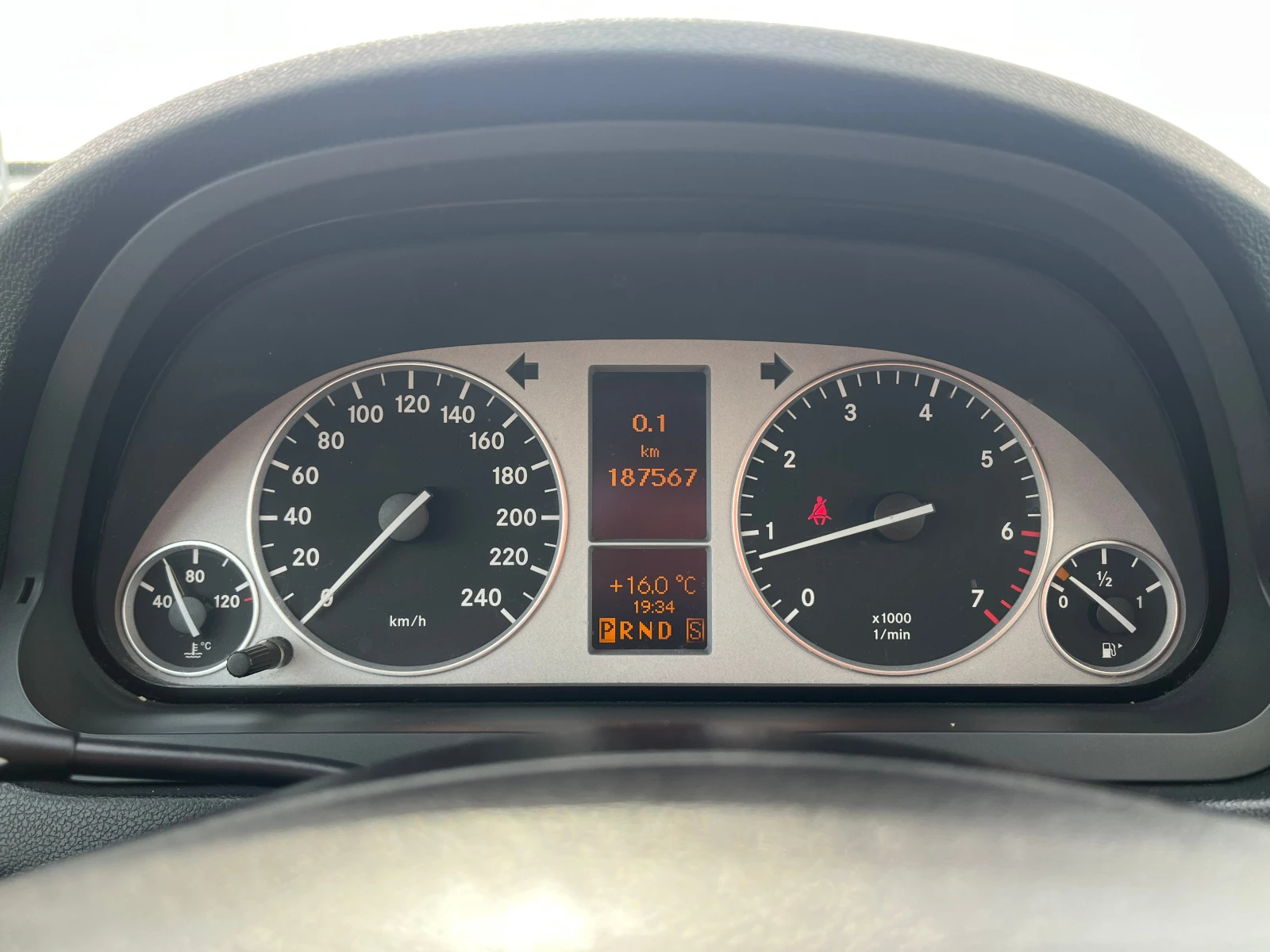 Mercedes-Benz 170 2.0i, 116ck, АВТОМАТИК, ЛИЗИНГ - изображение 10