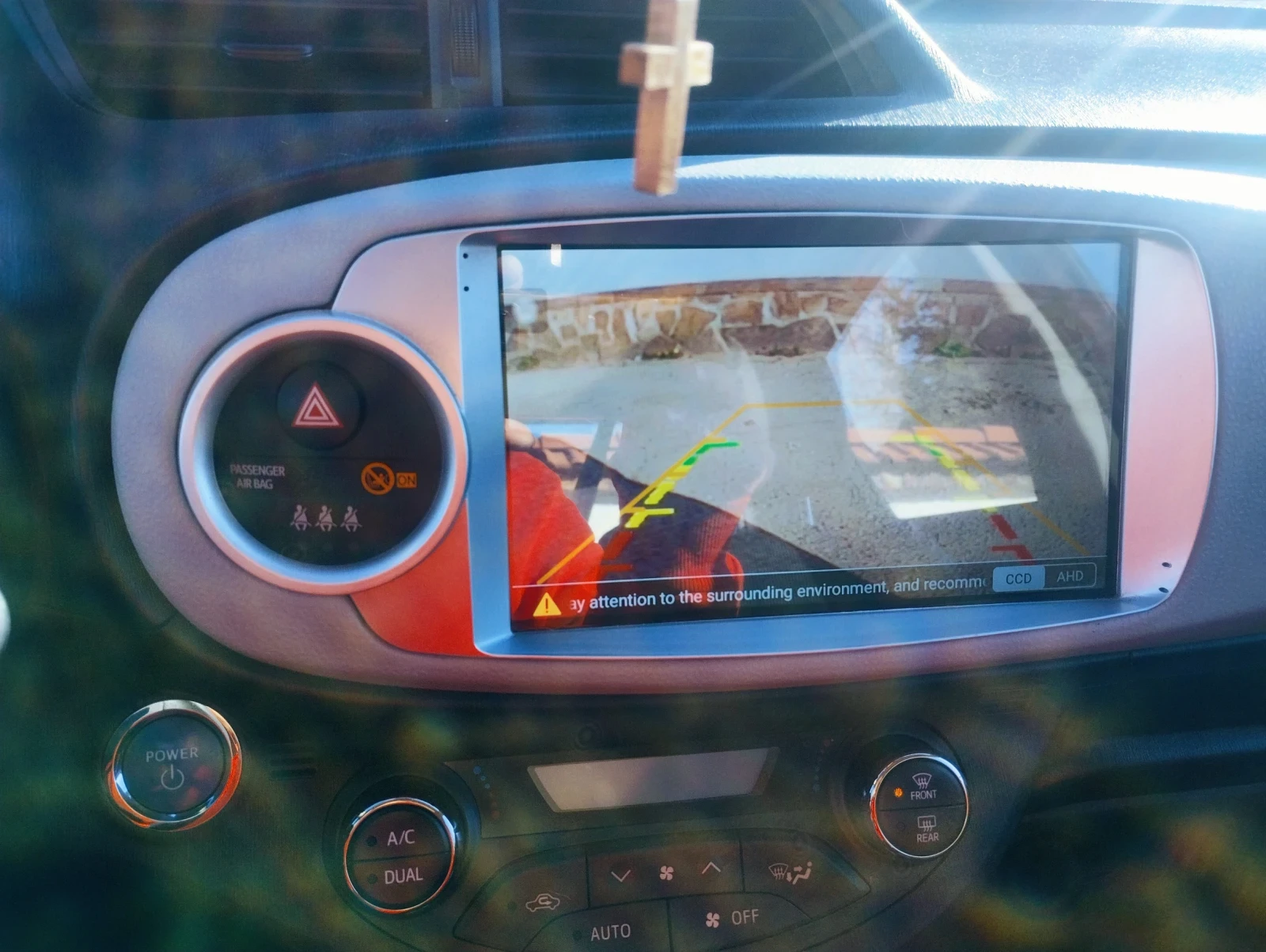 Toyota Yaris, снимка 8 - Автомобили и джипове - 53830984