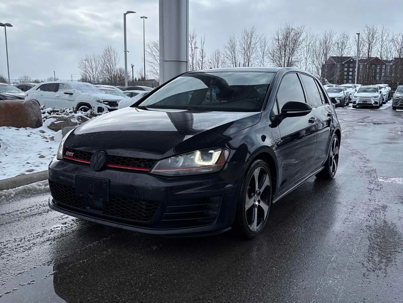 VW Golf GTI С РЕГИСТРАЦИЯ & АВТО КРЕДИТ