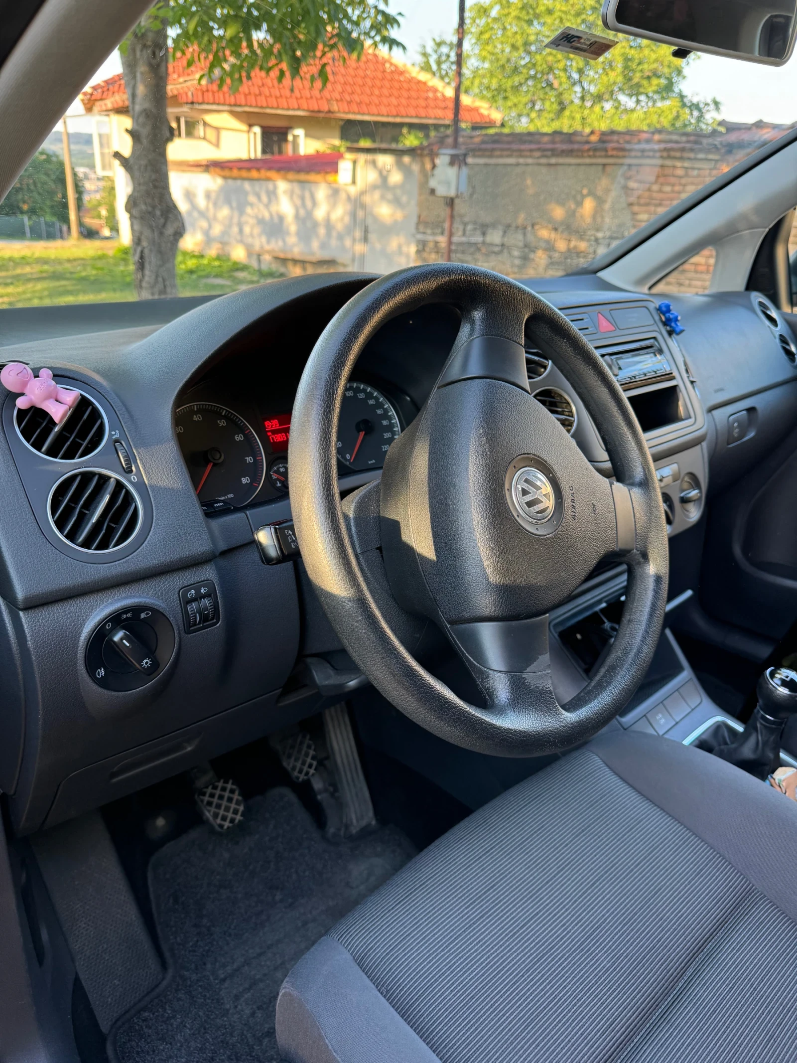 VW Golf Plus, снимка 4 - Автомобили и джипове - 53947179