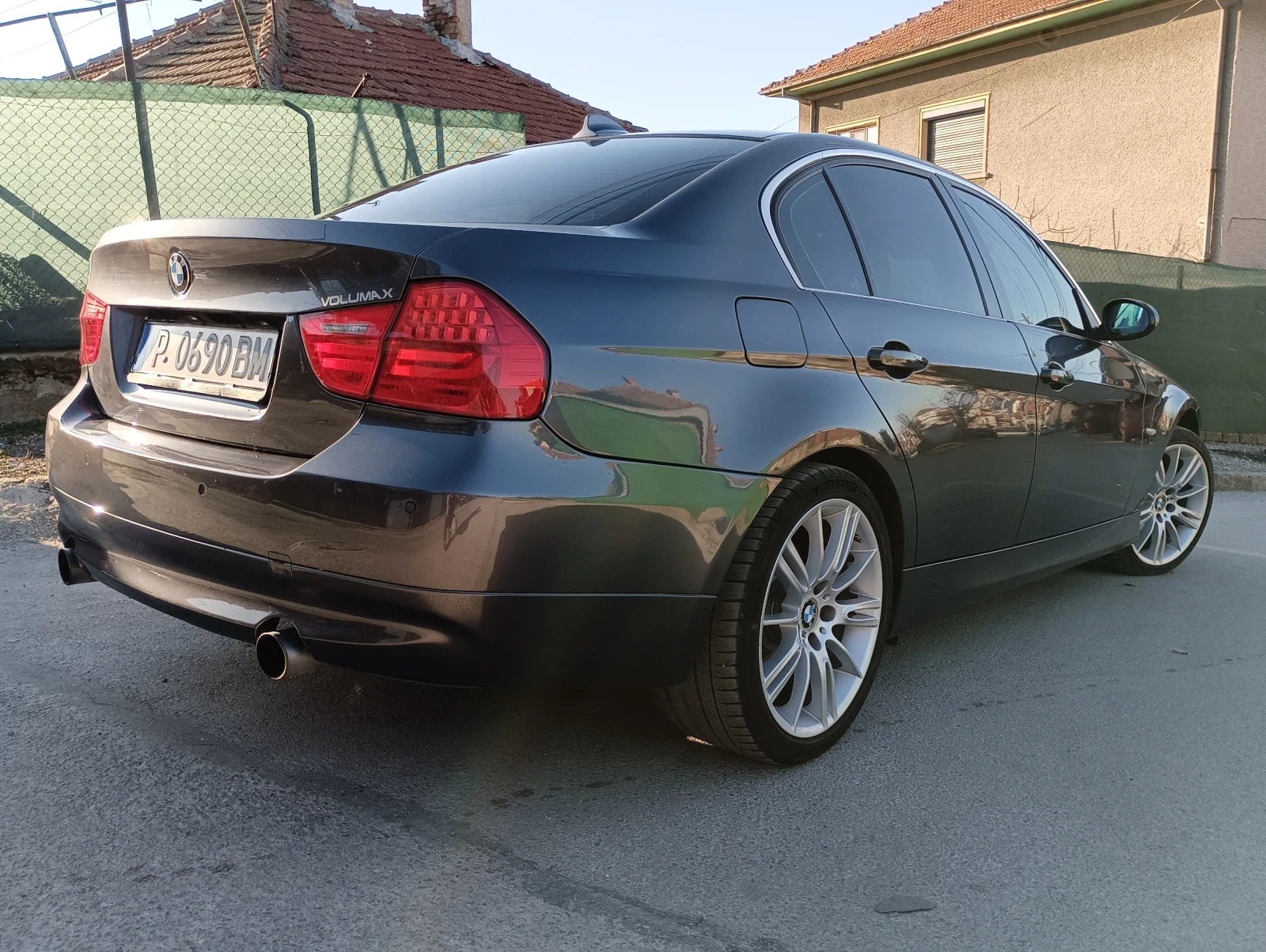 BMW 335, снимка 2 - Автомобили и джипове - 54063922