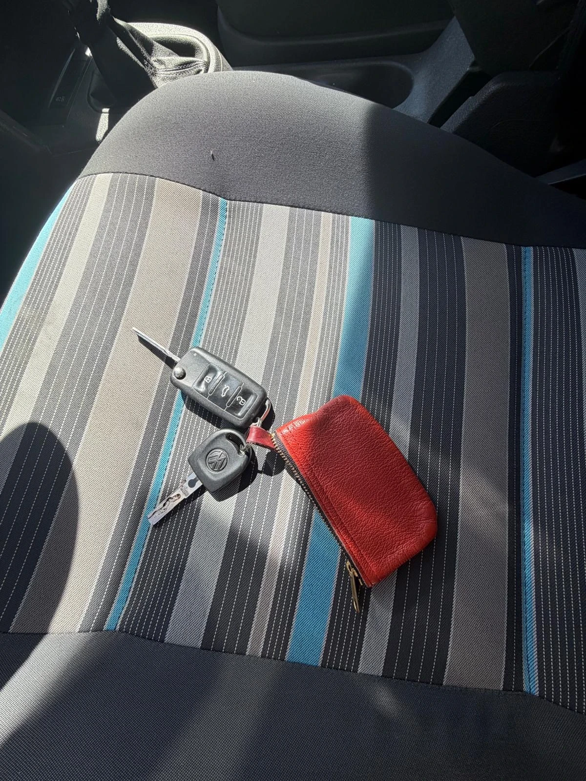 VW Caddy 1.6 TDI 102 к.с., снимка 14 - Автомобили и джипове - 54163979