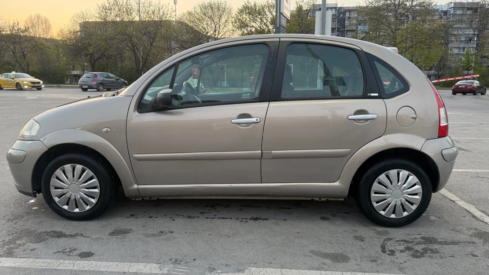 Citroen C3 1.1, снимка 4 - Автомобили и джипове - 54204935