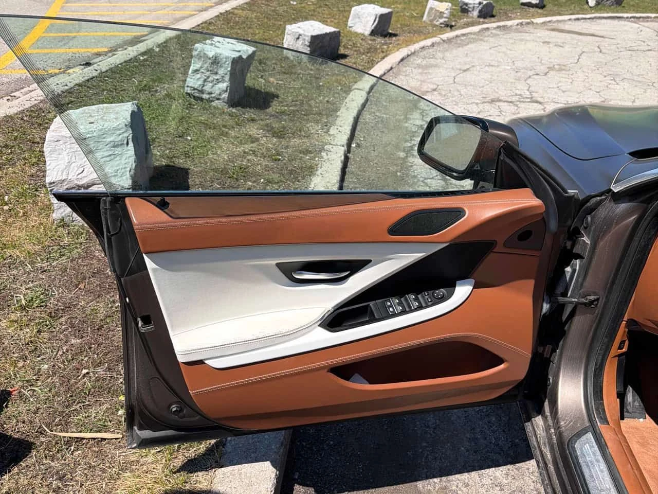 BMW 650 * 650i xDrive * 360 КАМЕРА* ДИСТРОНИК* , снимка 10 - Автомобили и джипове - 54225211