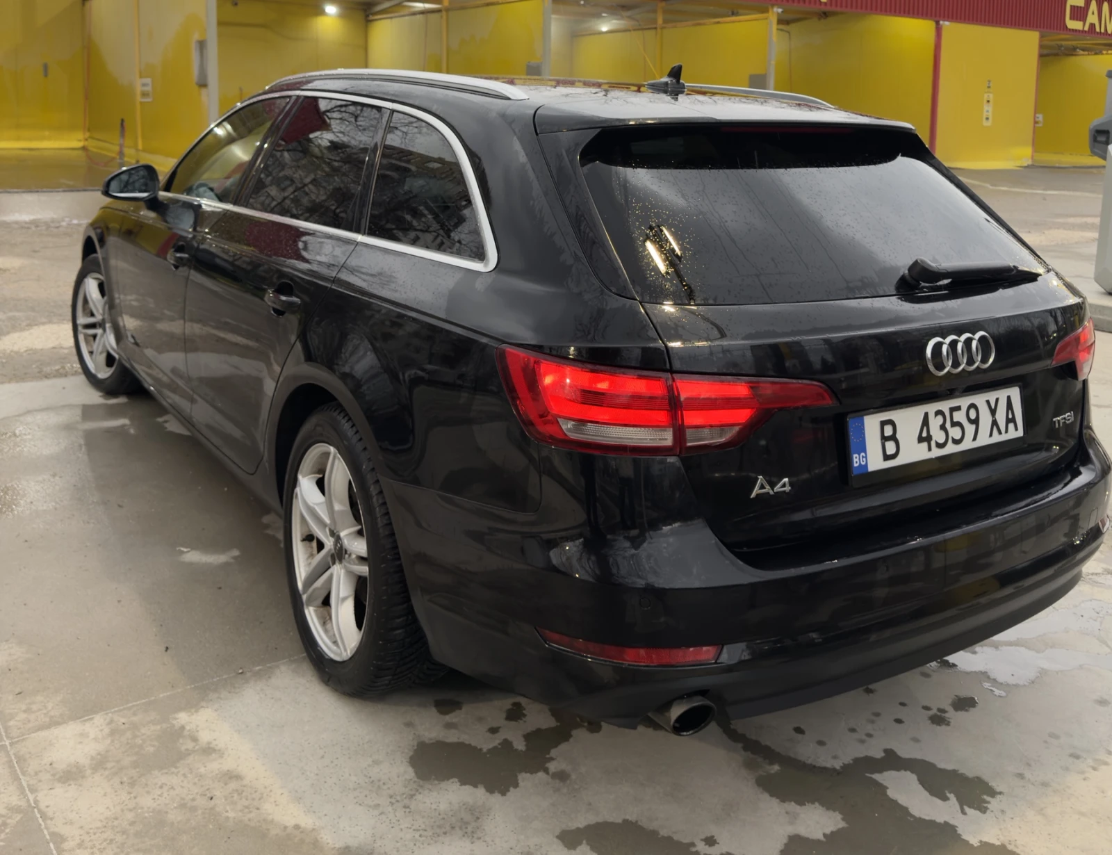 Audi A4 1.4 TFSI - МНОГО ЕКСТРИ, снимка 7 - Автомобили и джипове - 54392627