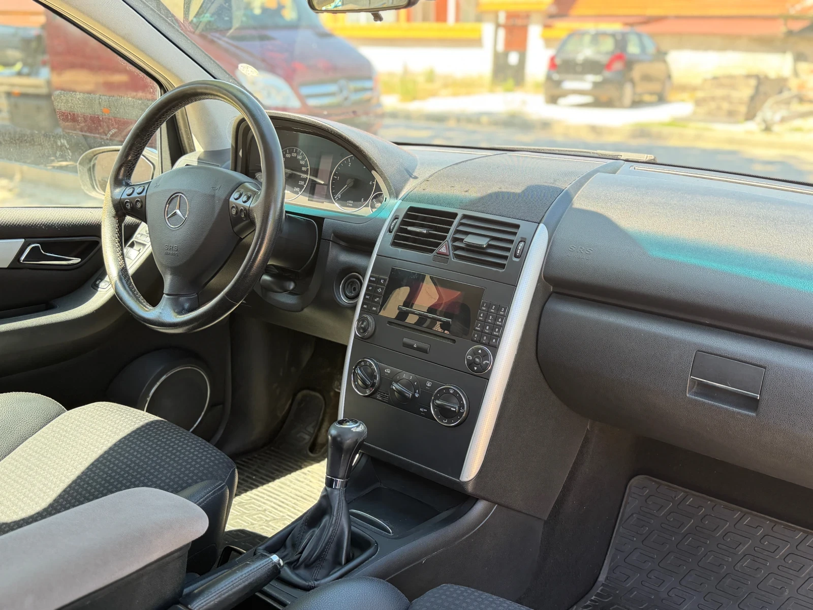 Mercedes-Benz A 160 82 к.с., снимка 9 - Автомобили и джипове - 54611831