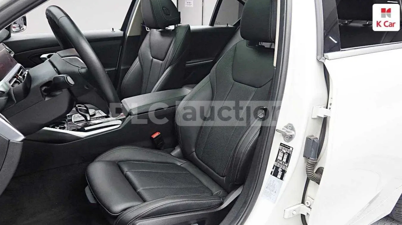 BMW 320, снимка 15 - Автомобили и джипове - 54859856