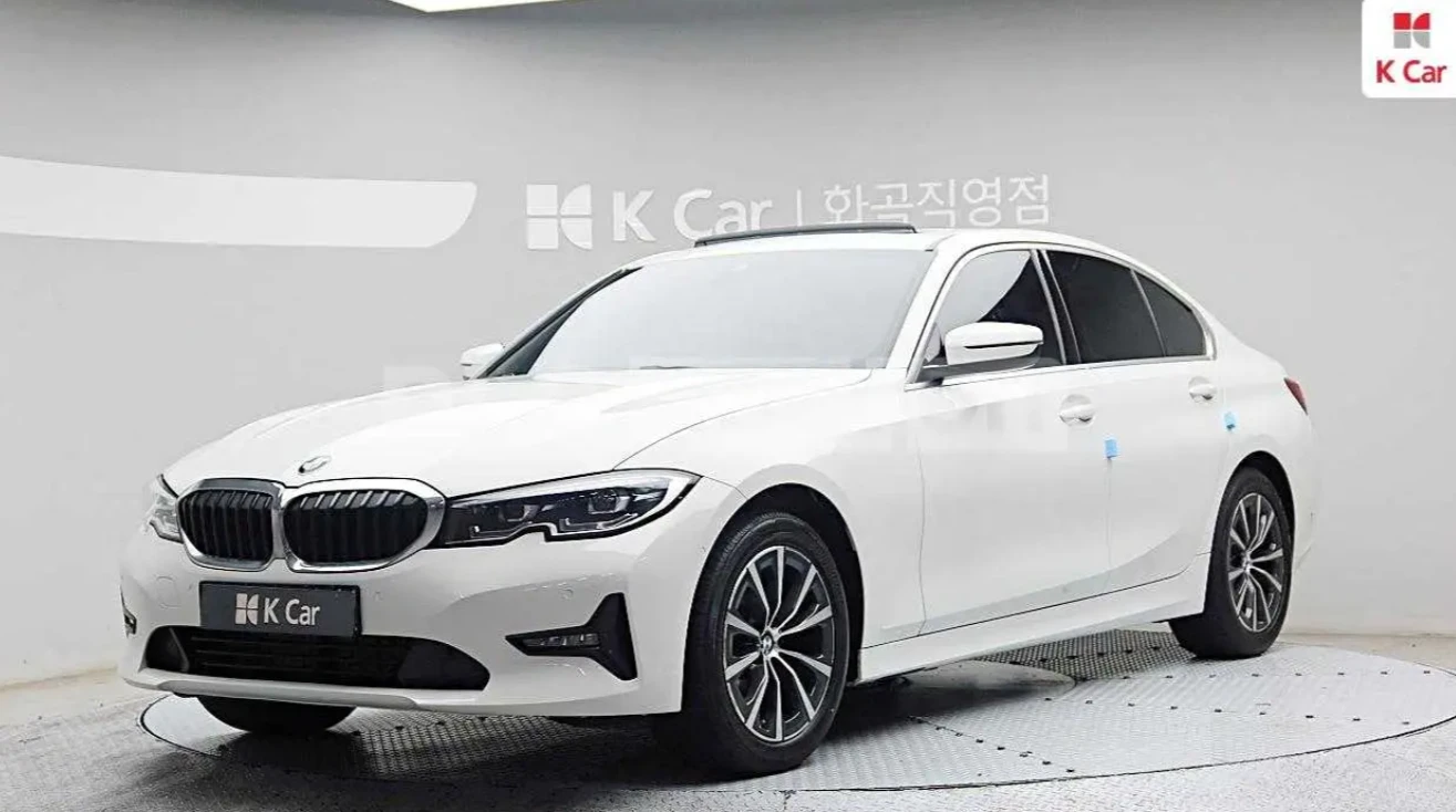 BMW 320
