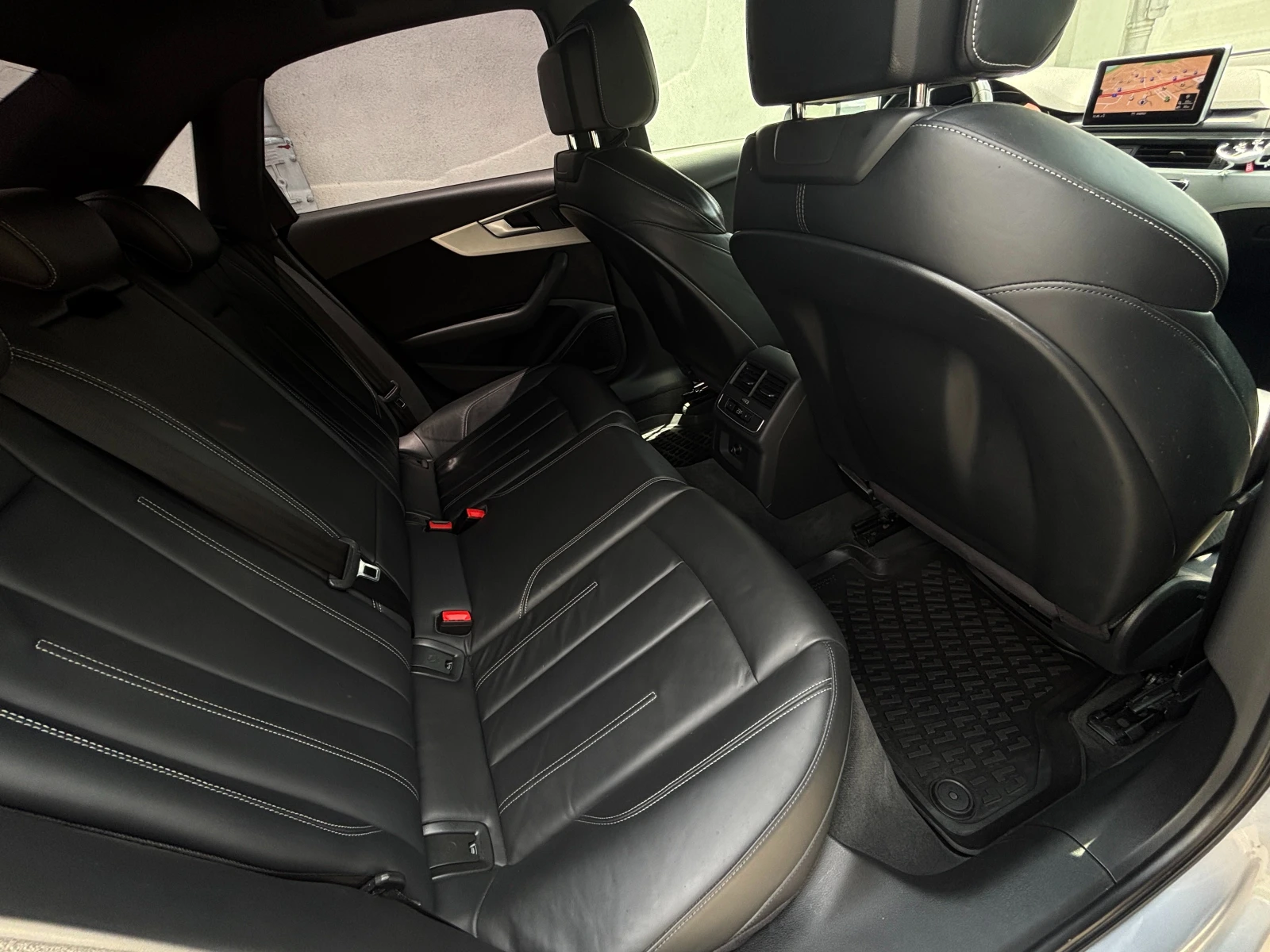 Audi A4 S line B&O, снимка 13 - Автомобили и джипове - 54994971