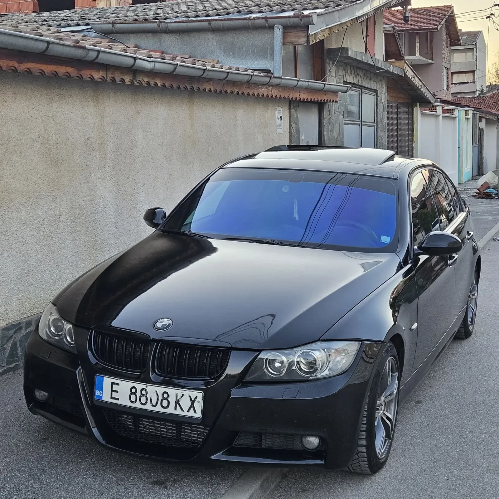 BMW 330