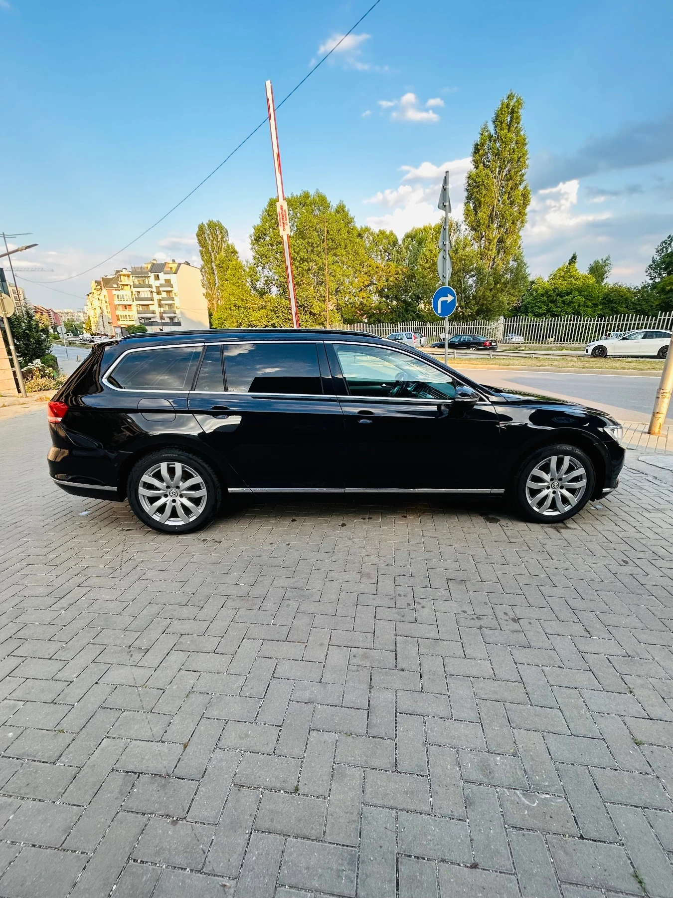 VW Passat Variant, снимка 4 - Автомобили и джипове - 55404207