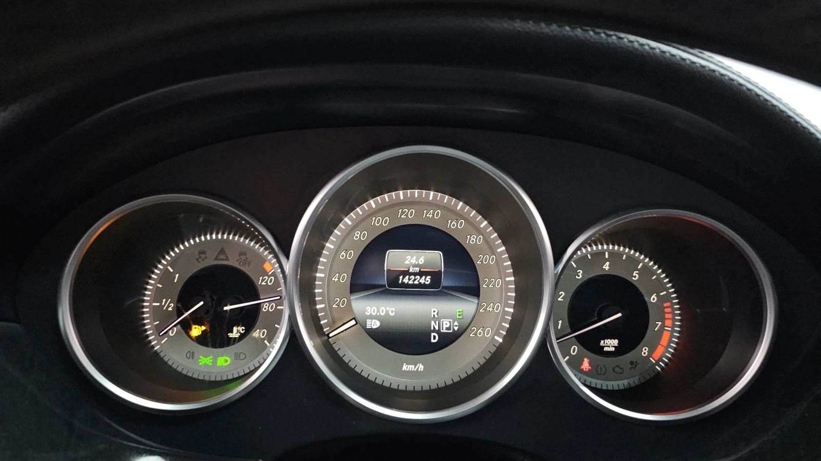 Mercedes-Benz CLS 400, снимка 8 - Автомобили и джипове - 55417327
