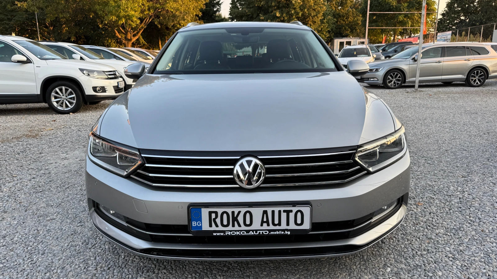 VW Passat 2.0TDI/АВТОМАТ-F1/КОЖА С ПОДГРЕВ/СЕРВИЗНА ИСТОРИЯ/, снимка 2 - Автомобили и джипове - 55503847