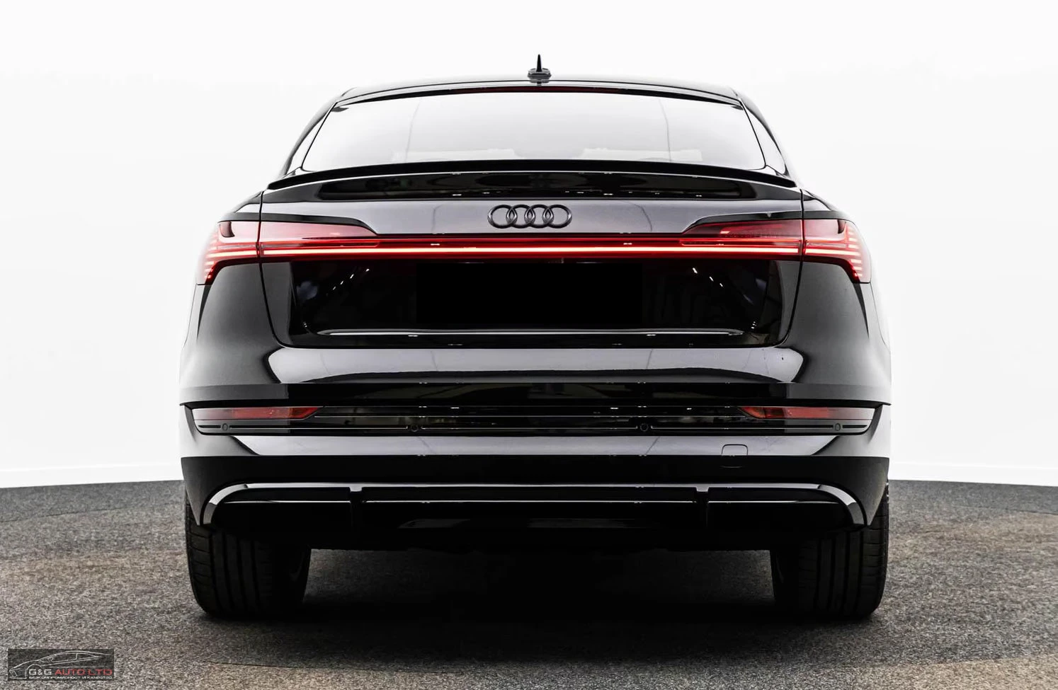 Audi E-Tron 50/313HP/SPORTBACK/2xS-LINE/PANO/360/HUD/ACC/790z, снимка 8 - Автомобили и джипове - 55704754