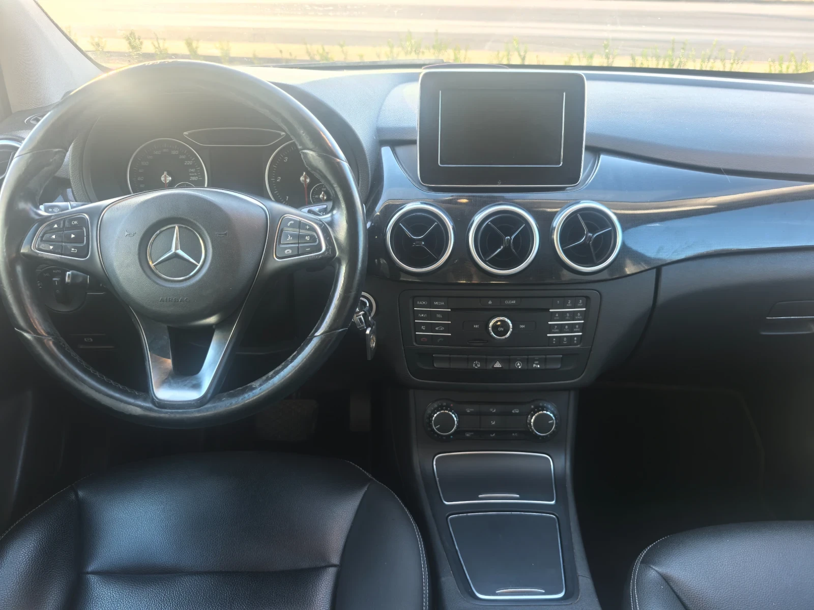 Mercedes-Benz B 200, снимка 3 - Автомобили и джипове - 55804914
