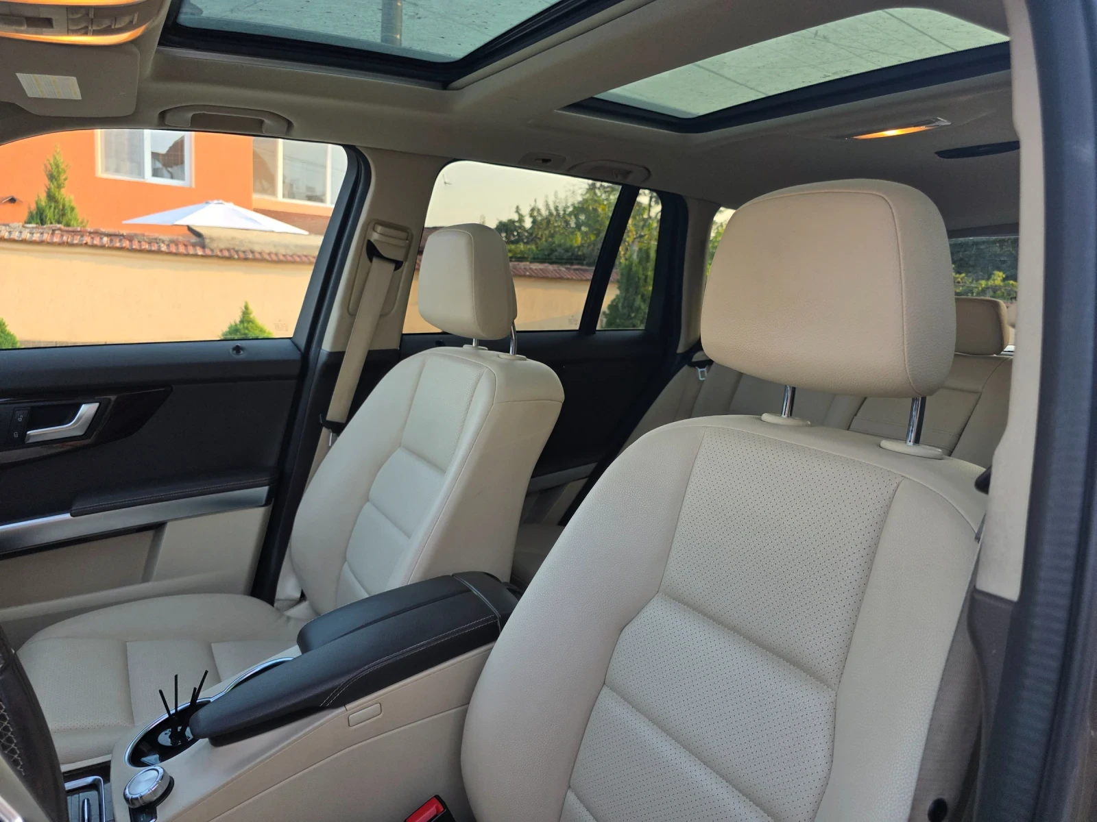 Mercedes-Benz CLK 350 дистроник камера мемори, снимка 13 - Автомобили и джипове - 56041477