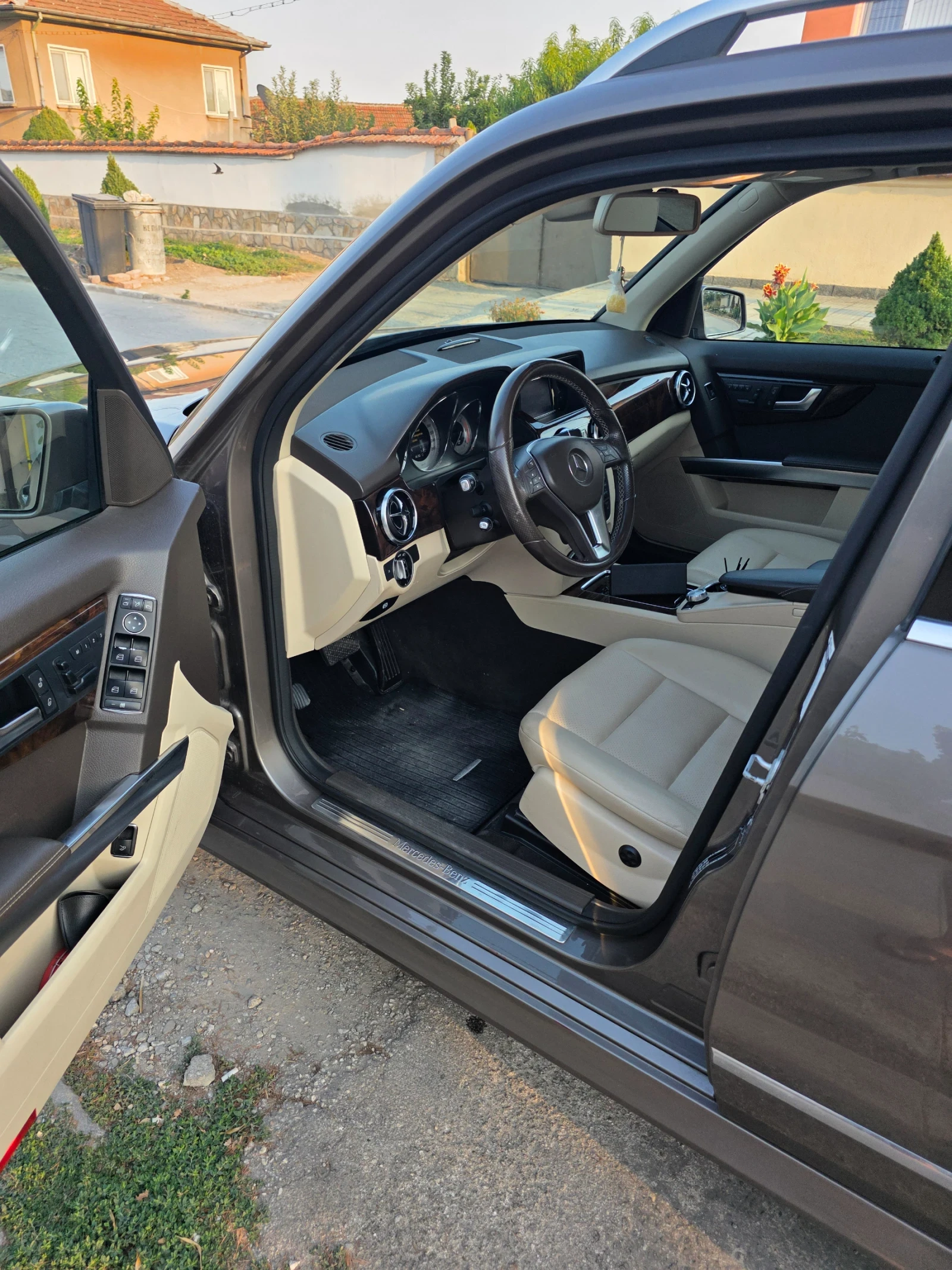 Mercedes-Benz CLK 350 дистроник камера мемори, снимка 10 - Автомобили и джипове - 56041477