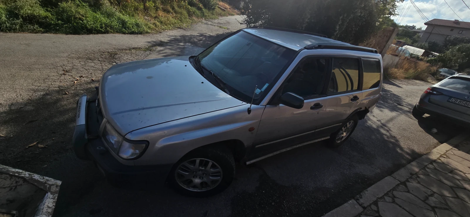 Subaru Forester 2.0 без/газ, снимка 2 - Автомобили и джипове - 56065711