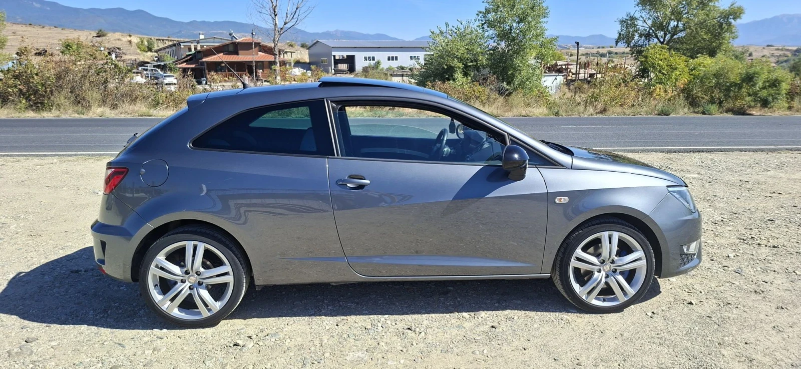 Seat Ibiza Cupra, снимка 3 - Автомобили и джипове - 56390634