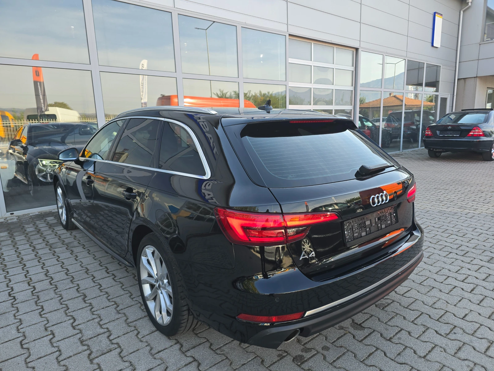 Audi A4 102000км!!!S-line* QUATTRO* * , снимка 7 - Автомобили и джипове - 56434932