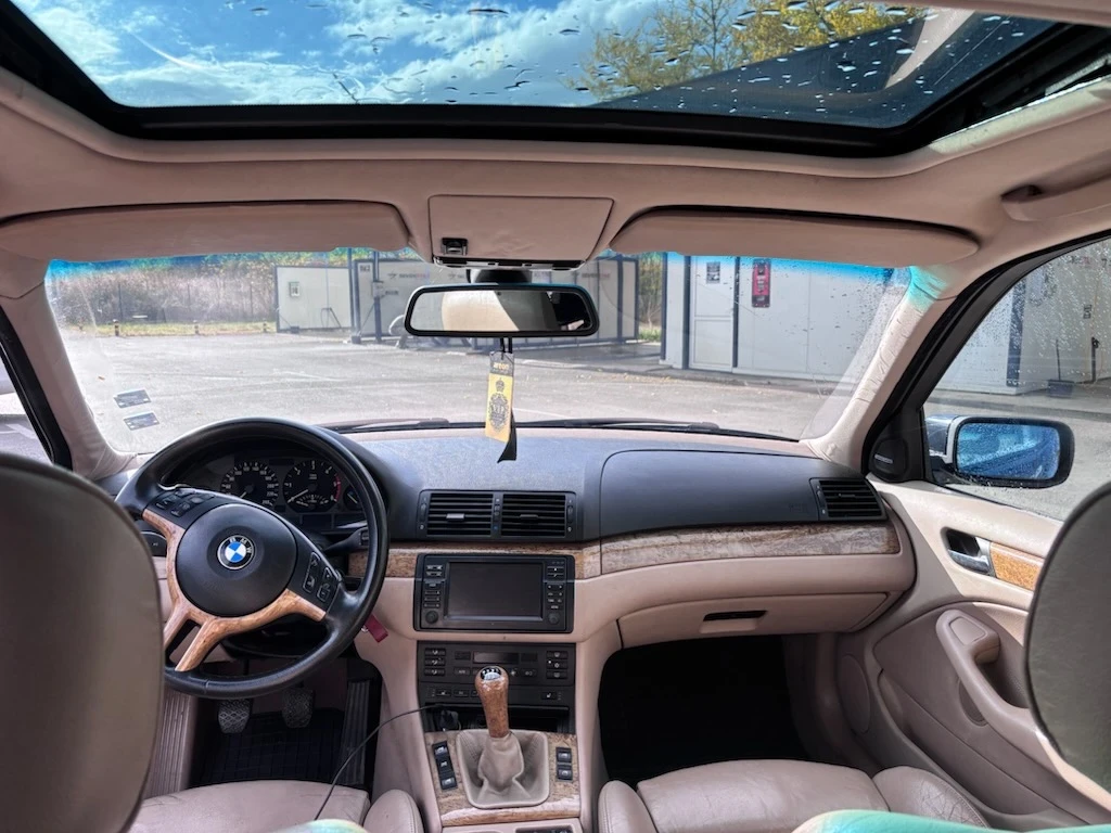 BMW 330, снимка 10 - Автомобили и джипове - 56681337