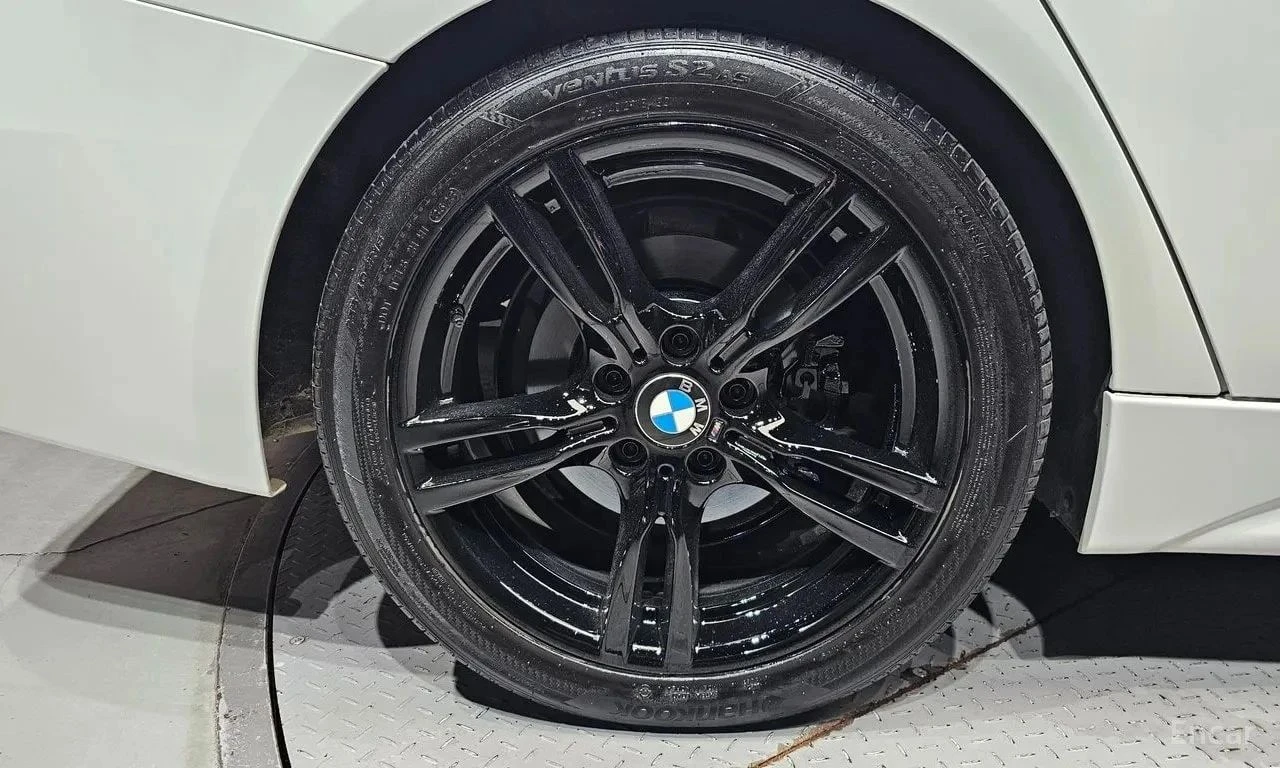BMW 330, снимка 5 - Автомобили и джипове - 56737982