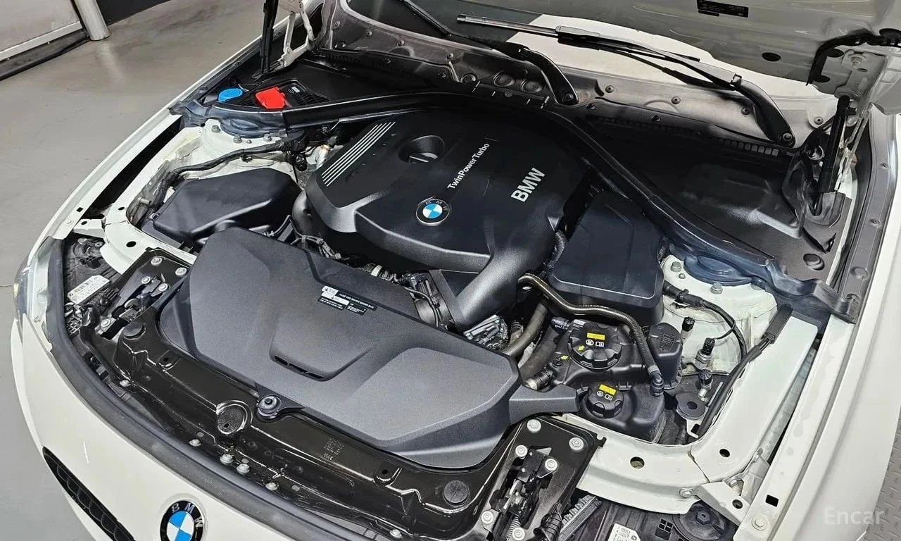 BMW 330, снимка 6 - Автомобили и джипове - 56737982