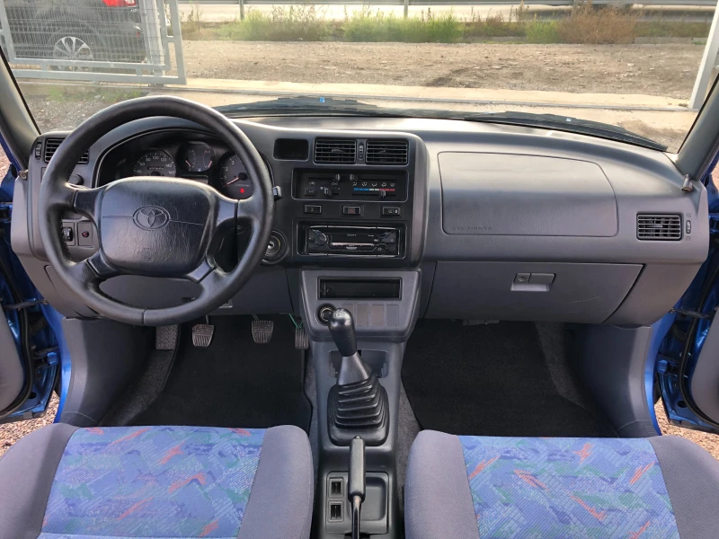 Toyota Rav4 2.0 ГЪРЦИЯ ТОП КЛИМАТИК, снимка 17 - Автомобили и джипове - 45750158