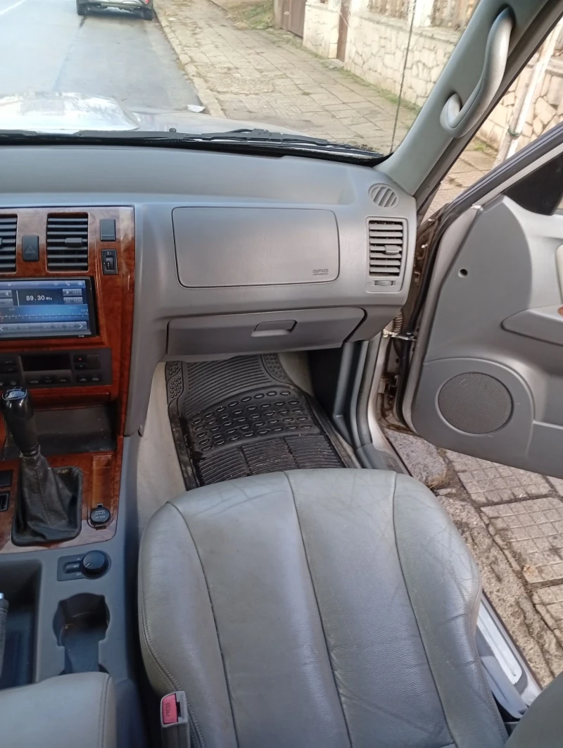 Hyundai Terracan, снимка 7 - Автомобили и джипове - 48281138